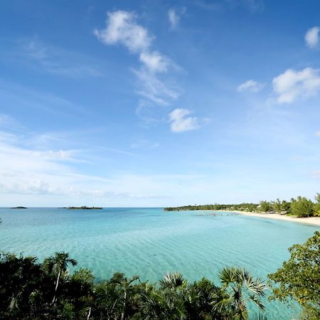 Island Seaside Suites Eleuthera Exterior photo