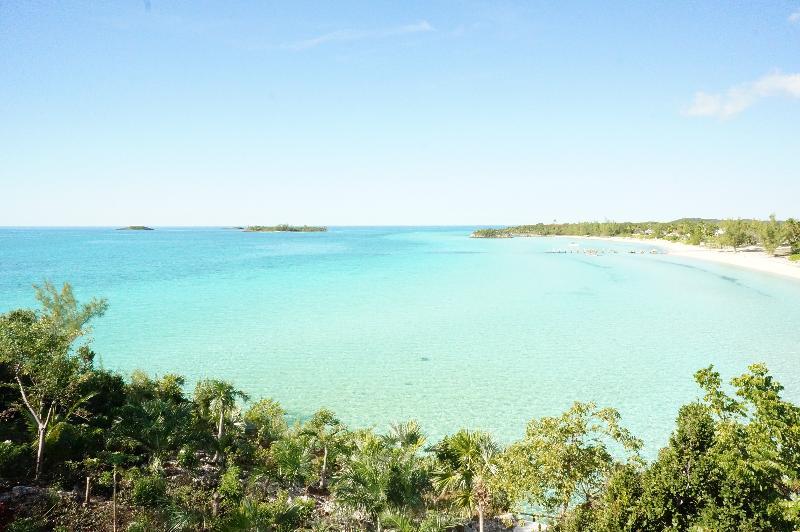 Island Seaside Suites Eleuthera Exterior photo